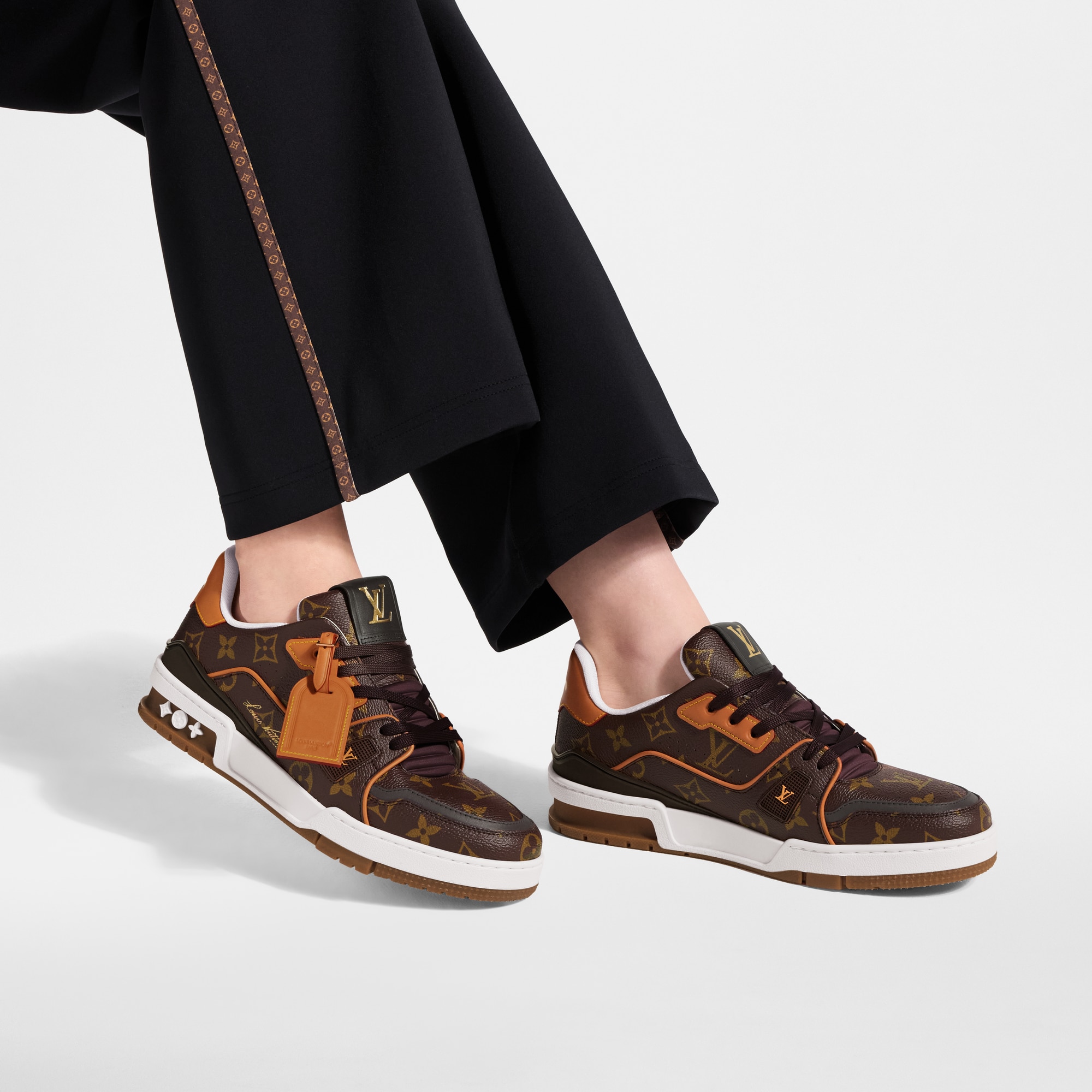 LV Trainer Sneaker - Shoes | LOUIS VUITTON